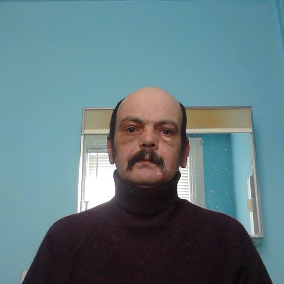 Profile Picture of Darren Fauerbach (@darrenmaint) on Poshmark