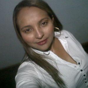 Profile Picture of Carmen Nieves (@carmennieves484) on Twitter