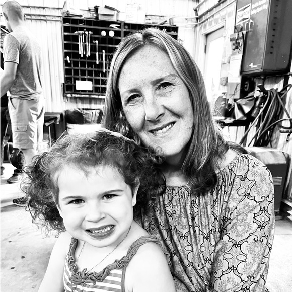 Profile Picture of Sheila Hinkemeyer (@s_hinkemeyer) on Poshmark