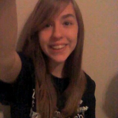 Profile Picture of Allison Celmer (@@allisonmae85) on Twitter