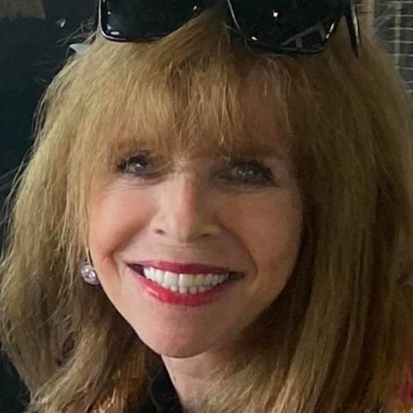 Profile Picture of Jackie Kotkins (@jiback11) on Poshmark