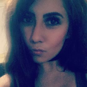 Profile Picture of Mariana Villagrana (@lovetechnocolor) on Pinterest