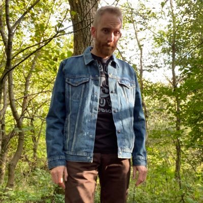 Profile Picture of Tony (@blahmushyblah) on Twitter