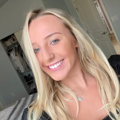 Profile Picture of Lucy Ellis (@lucyellis_) on Twitter