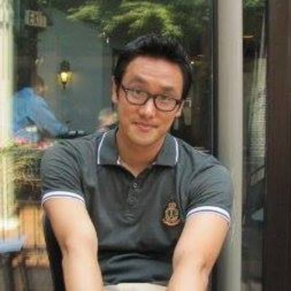 Profile Picture of Michael Shin (@michael_shin) on Poshmark