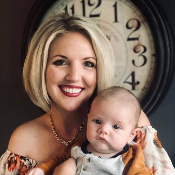 Profile Picture of Nicole Kaylor (@nmd29) on Poshmark