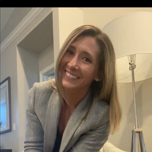 Profile Picture of Jordyn Katterson (@jordynkatterson) on Poshmark