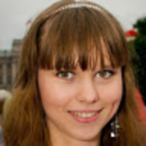 Profile Picture of Daria Gerasimova (@dariagerasimova) on Poshmark