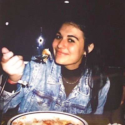 Profile Picture of Ashley Welch (@Hey_Ashley19) on Twitter