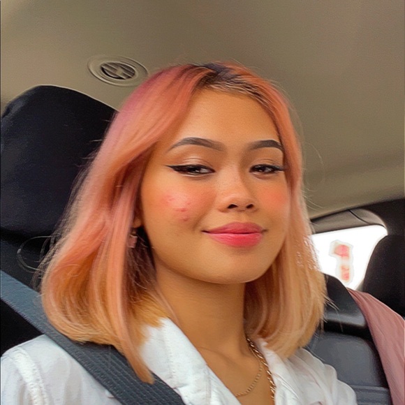 Profile Picture of Shauna faye Tarbill (@s_tarbill) on Poshmark