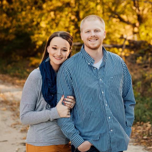Profile Picture of Kendra Lenth (@kenge_54) on Poshmark