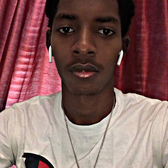 Profile Picture of Mark Rose (@famousgoat25) on Poshmark