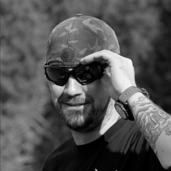 Profile Picture of Brett Ross (@ghost2836) on Poshmark