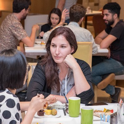 Profile Picture of Fiorella Bourgeois (@fiobourgeois) on Twitter