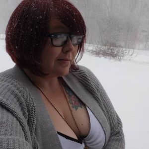 Profile Picture of Misty Skaggs (@lipstickhick) on Myspace