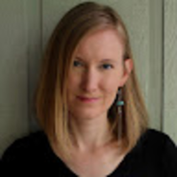 Profile Picture of Caroline Hobbs (@carelea) on Poshmark