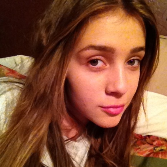 Profile Picture of Adeline Rodriguez (@adelinerrr) on Poshmark