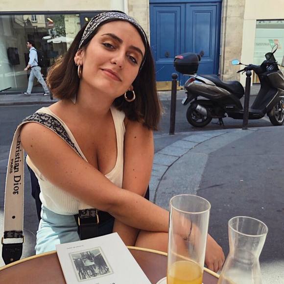 Profile Picture of Karen Amouyal (@karenamouyal) on Poshmark