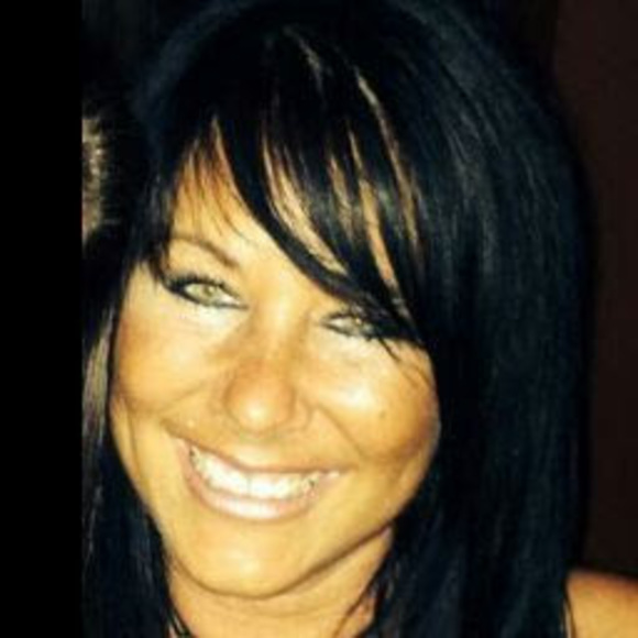 Profile Picture of Jeannine Cozart (@jeanninecozart) on Poshmark