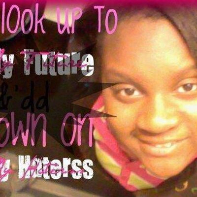 Profile Picture of Andrea Janae Roberts (@A_Janaee98) on Twitter