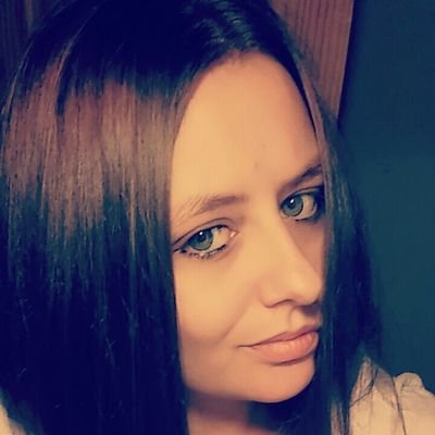 Profile Picture of Zara Lyn Wolfe (@zara_wolfe) on Twitter