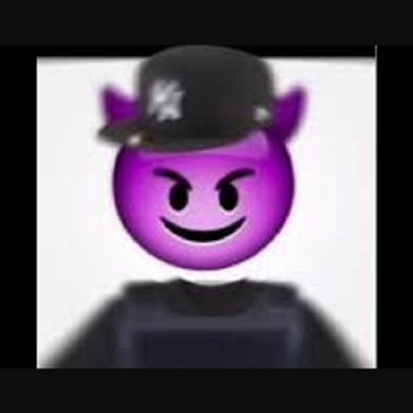 Profile Picture of Wyatt Klasen (@wyattklasen) on Poshmark