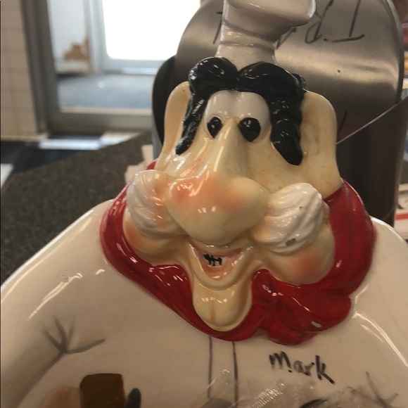 Profile Picture of Mark Savino (@marksavino) on Poshmark