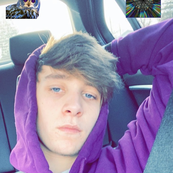 Profile Picture of Nick Jordan (@nickjordan25) on Poshmark