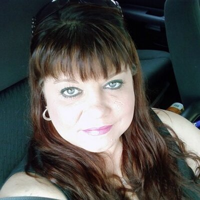 Profile Picture of Shellie Martin (@ShellieRanae) on Twitter