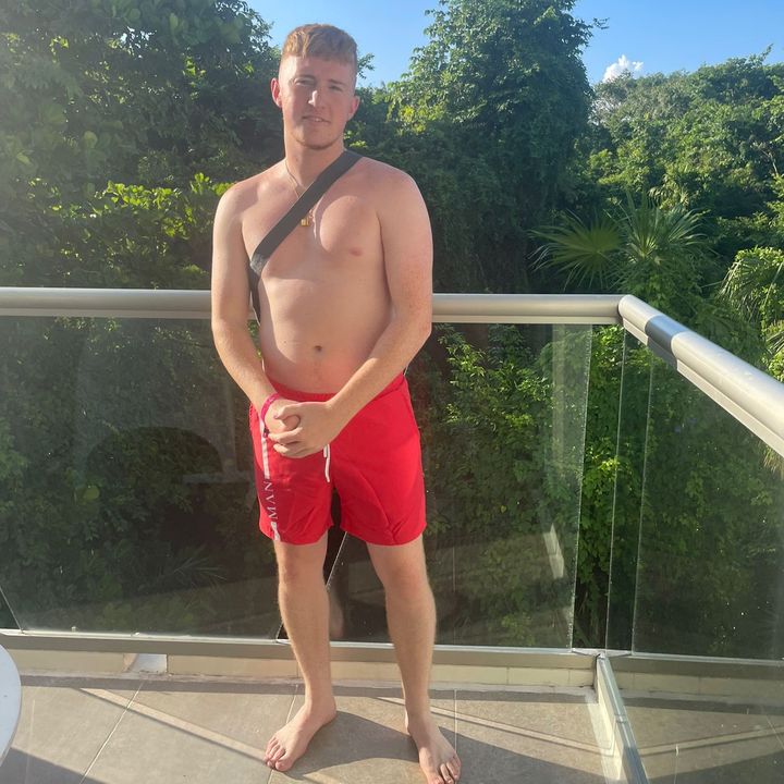 Profile Picture of Frazier (@frazierread) on Tiktok