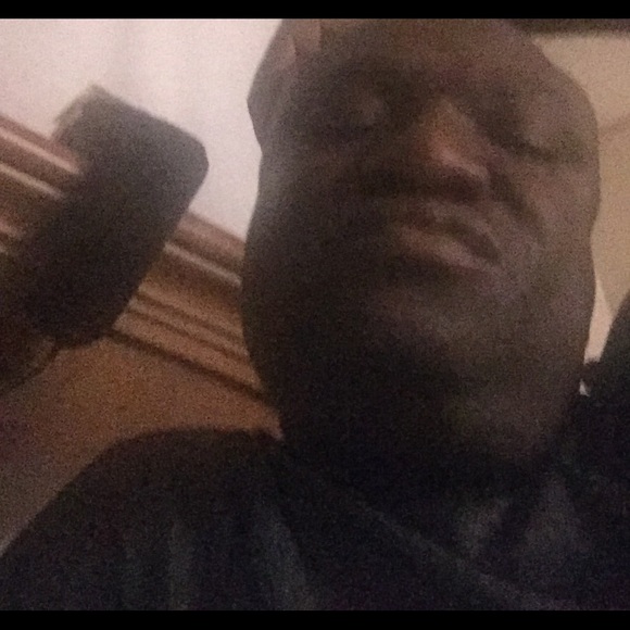 Profile Picture of Jean Luma (@ridex07) on Poshmark