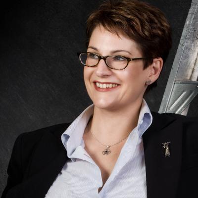 Profile Picture of Theresa Simpkin (@DrTerriS) on Twitter