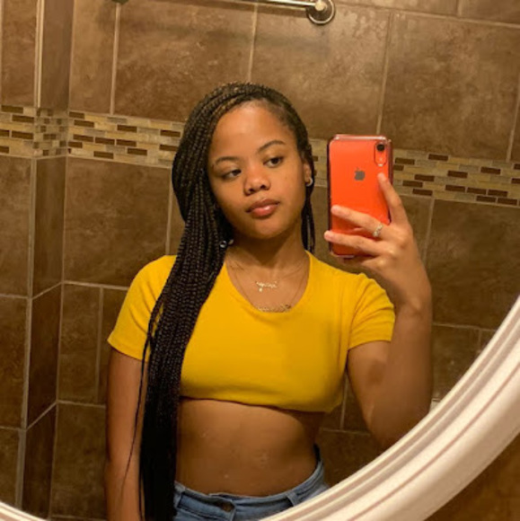 Profile Picture of Kier Kier (@kier_kier) on Poshmark