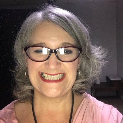 Profile Picture of Donna Griffin (@DonnaDoxie) on Twitter