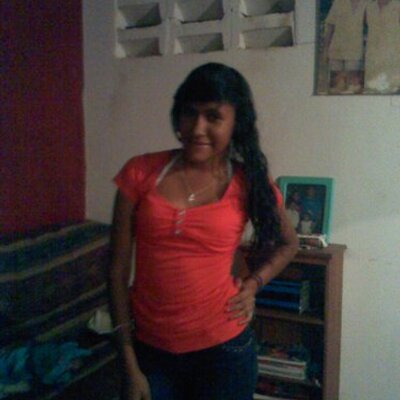 Profile Picture of Angelica Rios (@angelicarios32) on Twitter