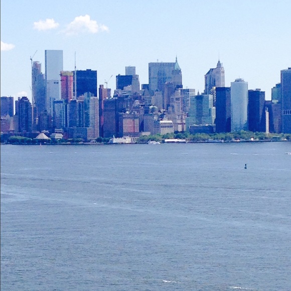 Profile Picture of Emily Boudeman (@em24026) on Poshmark