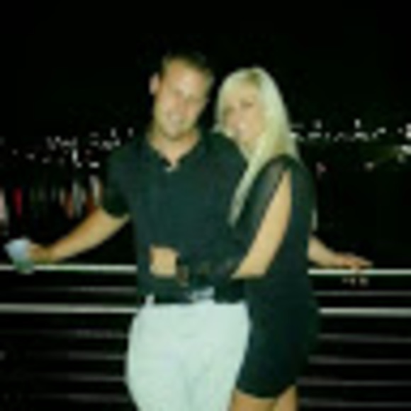 Profile Picture of Mahatna Adams (@mahatnaadams) on Poshmark