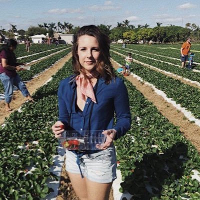 Profile Picture of Shelby Miettinen (@_shelbygibbs) on Twitter