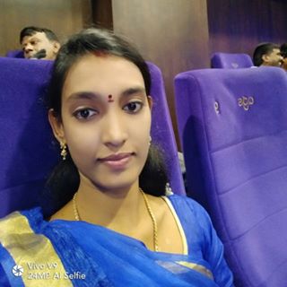 Profile Picture of Veens (@veens.veens.33) on Facebook