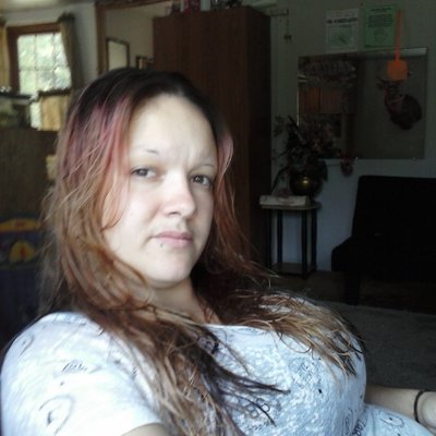 Profile Picture of Jackie E Miner (@mama_bear_831) on Twitter