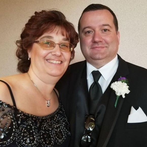 Profile Picture of Dawn Garrison (@dshort_87) on Poshmark