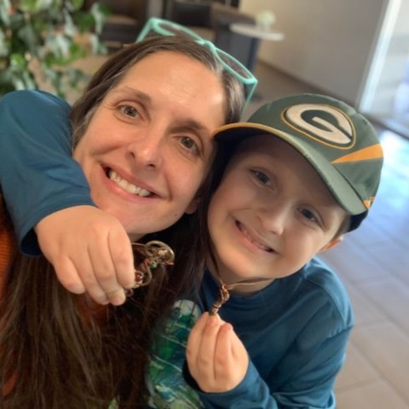 Profile Picture of Jessica Hembd (@jessmamaestra) on Poshmark