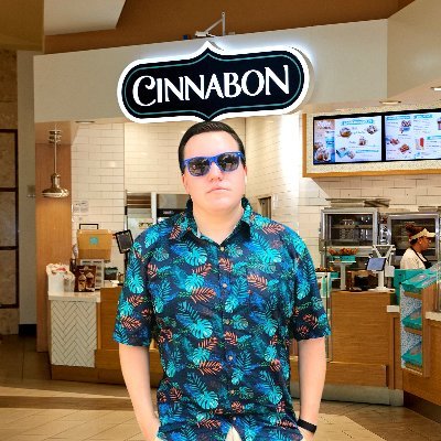 Profile Picture of Jason 🎄 Cinnabon Cinfluencer (@Disn3yDude) on Twitter