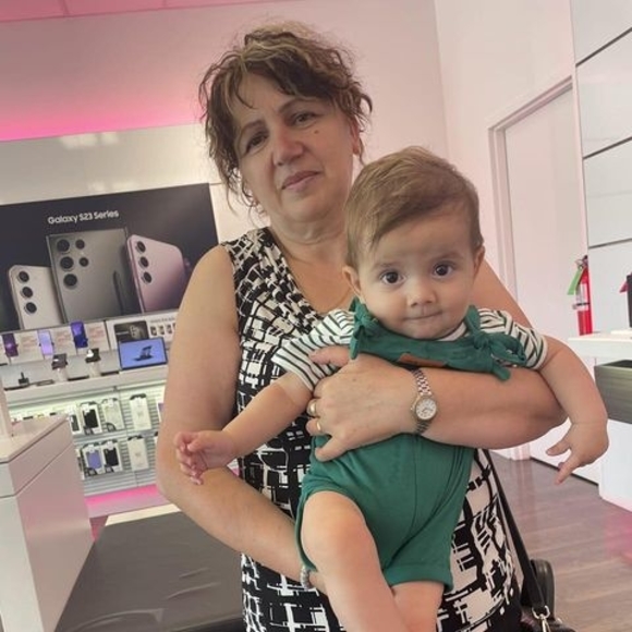 Zvezda Maneva - Poshmark Profile Picture of Zvezda Maneva (@zvezdamaneva) on Poshmark