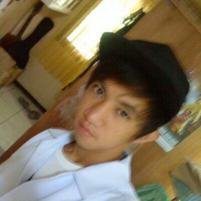 Profile Picture of Corrine Case (@caselotf) on Twitter