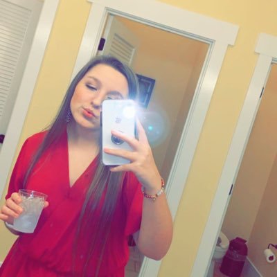 Profile Picture of 𝙷 (@haley_felker) on Twitter