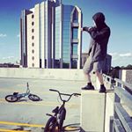 Profile Picture of 🦧🦧(+_+):‑X (@_seth_thornton_) on Instagram