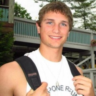 Profile Picture of Dustin Pond (@ponder021) on Twitter