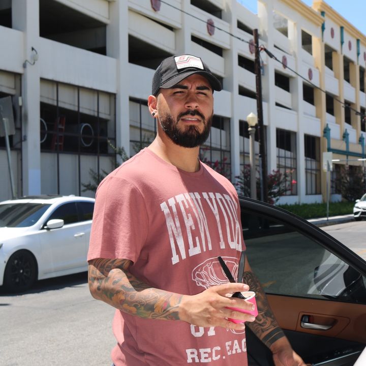 Profile Picture of Adrian lizarraga (@@adrianthealien) on Tiktok