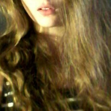 Profile Picture of Leah (@leah_stu) on Twitter
